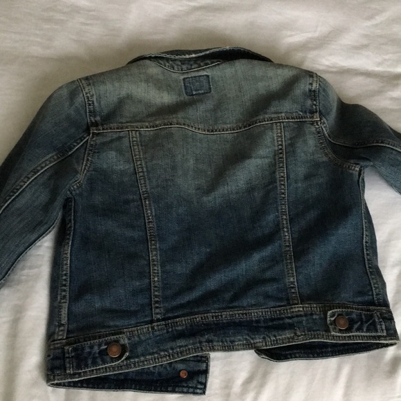 AE Jean jacket size small - Picture 3 of 5